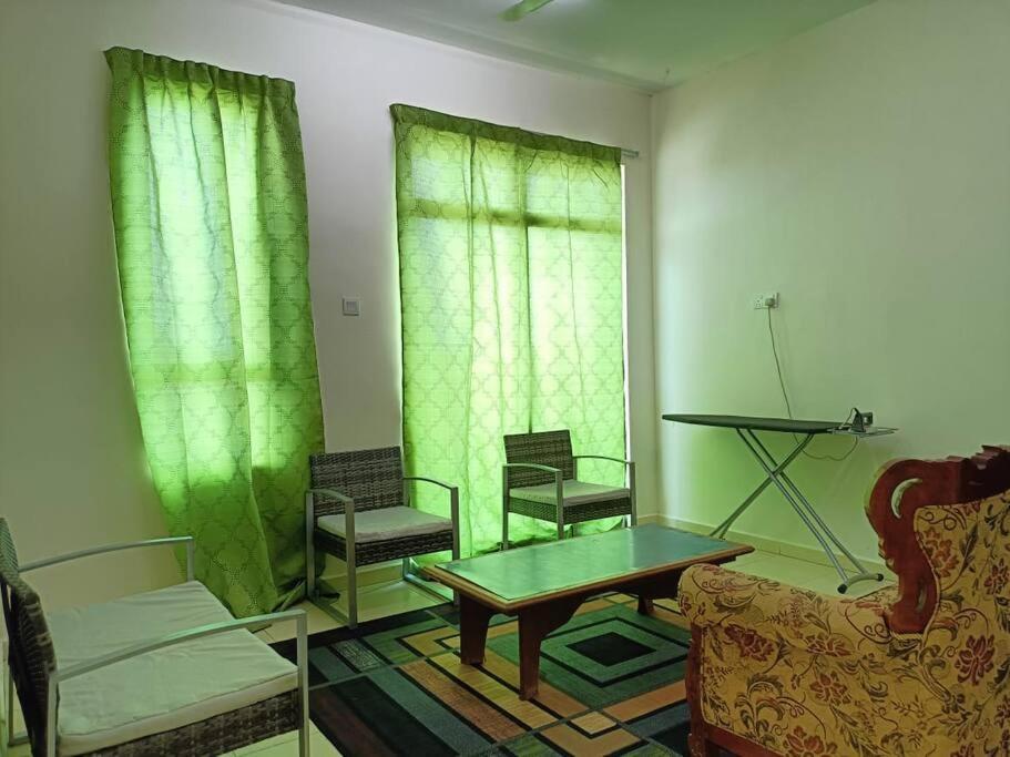 Inapan Masdar - Mumtaz Villa Canglun Luaran gambar