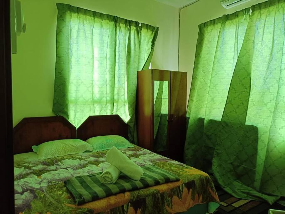 Inapan Masdar - Mumtaz Villa Canglun Luaran gambar